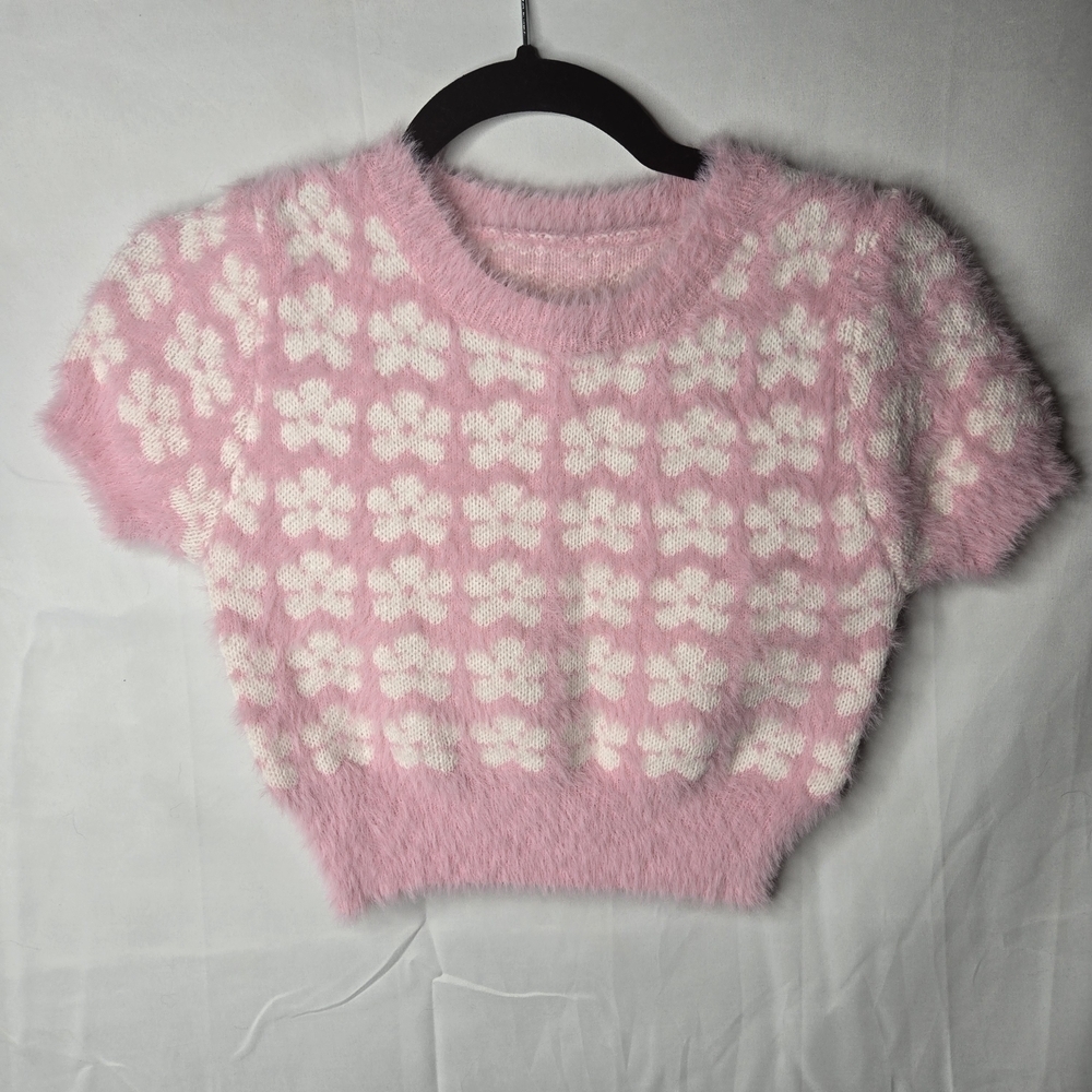 Pink Fuzzy Knit Crop Sweater Size 8 Soft Floral Pattern Y2K Pastel Like New